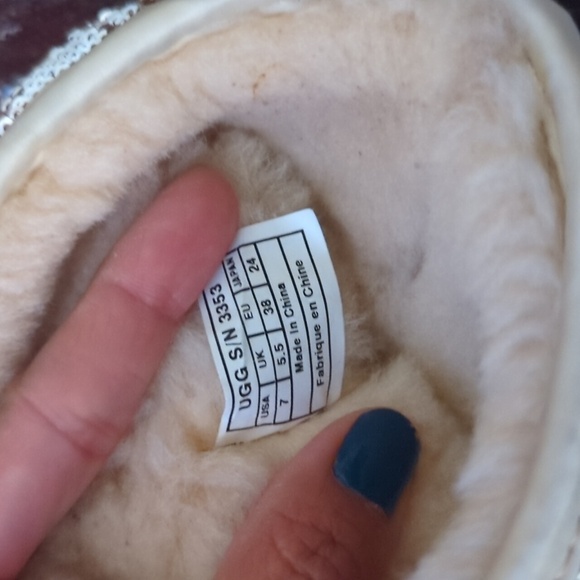 UGG boots - Classic Short Sparkle  sequin S/N 3353 Size 7 - Picture 10 of 10